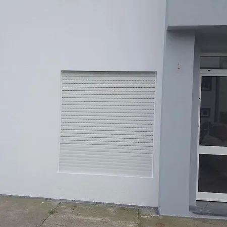 Lägenhet Apartamento Moderno E Elegante Ponta Delgada